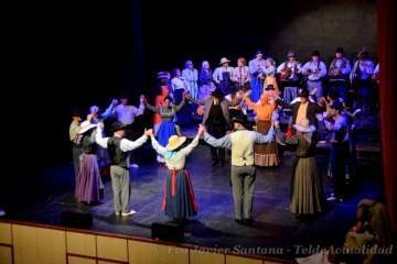 Nuevo grupo folclórico Aires del Norte Agáldar en Gran Canaria (Foto Francisco Javier Santana)